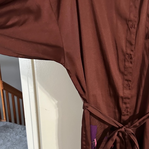 Express Brown Long-Sleeve Floral Shirt Dress with Pink Accents - Picture 4 of 11